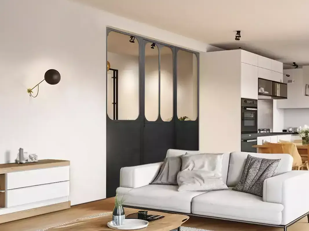 Verrière d'intérieur style bistrot en acier noir pour cloison de séparation salon/cuisine - Sur mesure à Pau