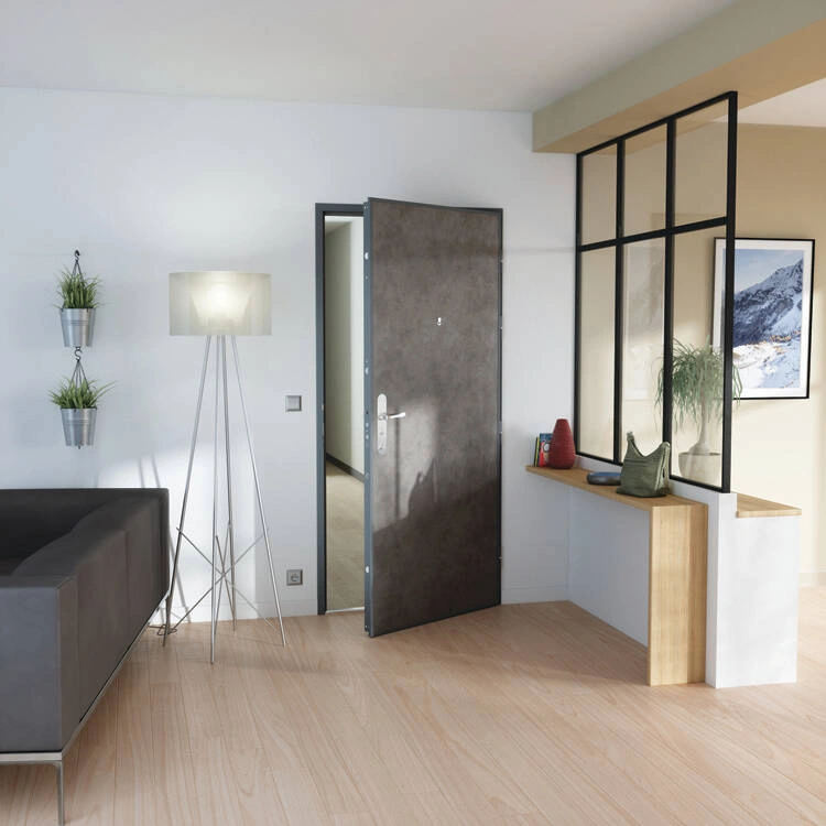 Porte blindée Picard sombre (effet cuir), pour salon ou appartement, alliant une haute sécurité à un design contemporain et discret.